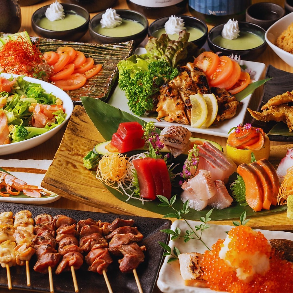 飲み放題付きコース各種ご用意しております。季節のご宴会、お仕事終わりにもお気軽にどうぞ。