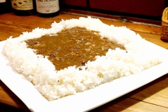 池袋で一番おいしい牛すじカレー（※ココは新宿）※茶碗盛り