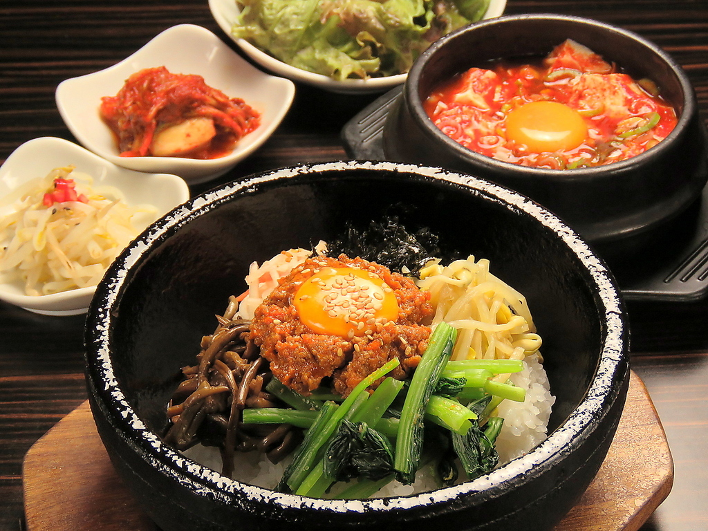 焼肉 韓国料理 KollaBo 代々木上原店の写真ギャラリー