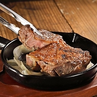 旨み凝縮！皮は香ばしく中はジューシーな炭火焼鶏もも