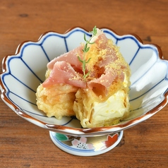 クリームチーズと湯葉の天ぷら