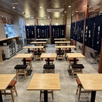 大人数でのご宴会も大歓迎！広々とした店内で打ち上げ、宴会など様々なシーンにご活用いただけます◎