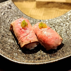 延寿牛の肉寿司(2貫)