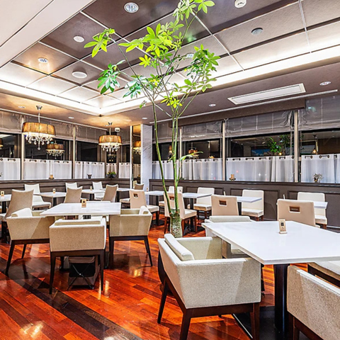 レ ザンジュ ベイ ヨコハマ 山下本店の写真