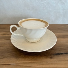 カフェラテ　（hot）