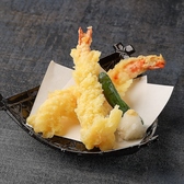 出来立て熱々!天ぷらや寿司、逸品をオーダー形式でお席までお届けします。手間いらずで好きなものを好きなだけ楽しめる、生産者直営ならではの贅沢な食べ放題です。