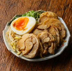 鶏チャーシューエッグ