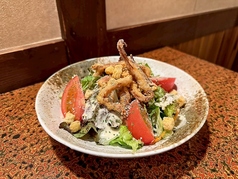 イカゲソのシーザーサラダ