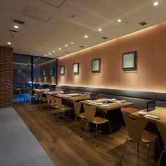 4~6名掛けテーブル(片側ソファー席)