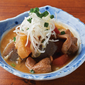 料理メニュー写真 もつ煮込み