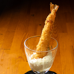 えびを1つ1つ丁寧に作成したユニークなメニューが特徴