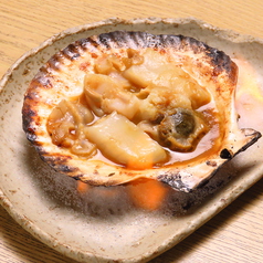 ホタテの貝焼き　1000円(税込)の写真