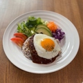 料理メニュー写真&nbsp;とろ～り濃厚デミロコモコ