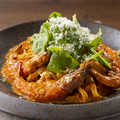 料理メニュー写真&nbsp;ソフトシェルシュリンプの濃厚トマトクリームパスタ
