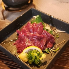馬ハラミ刺し