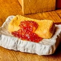 料理メニュー写真&nbsp;【数量限定】贅沢こぼれいくらの出汁巻き玉子