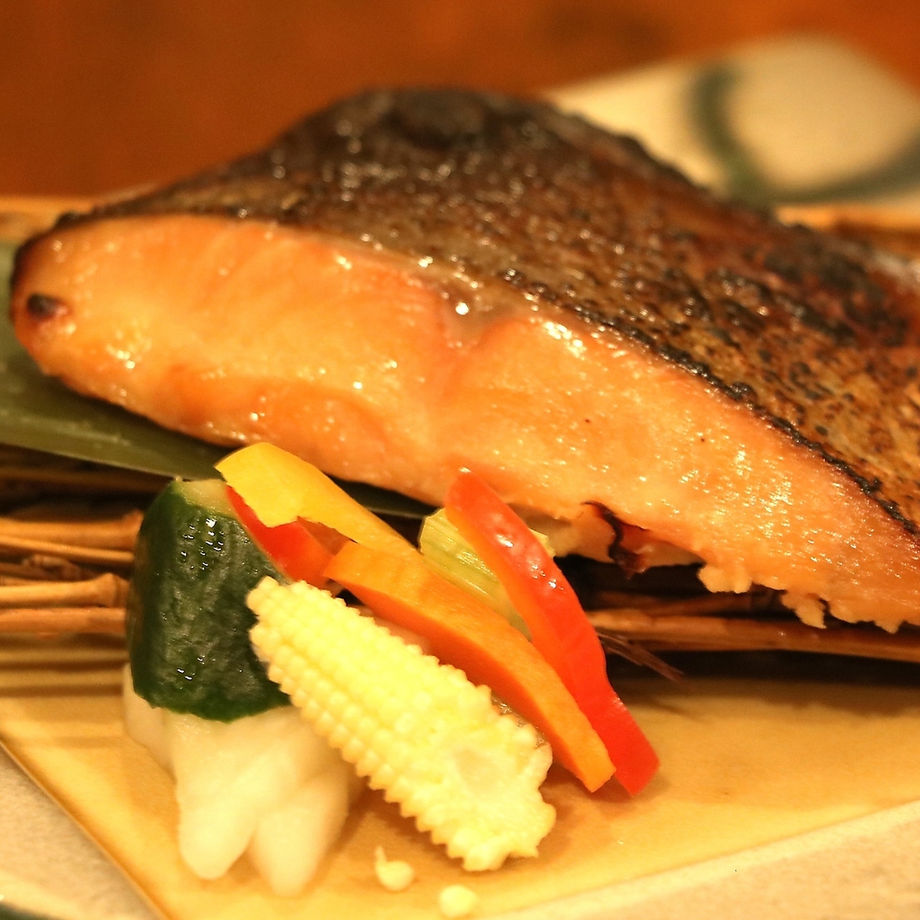 【桜鱒さくらます西京焼き】旬の桜鱒を西京焼きにしました。濃厚で味わい深いです。