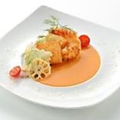 舌平目のさっくりポワレと海老のガタイフ　イセエビソース