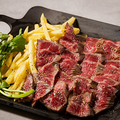 料理メニュー写真&nbsp;【名物メニュー】特選ステーキ3種盛り