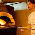 ナポリピッツァの世界大会で入賞した店主が織りなすピッツァは絶品！ピザ窯で焼いた焼きたてのピッツァをどうぞ！！