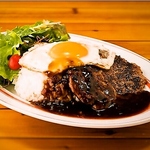 ハンバーガーだけではなく、信州牛をお楽しみいただけるライスプレートも多数ご用意しております！