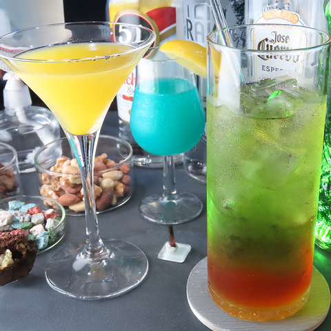 Cafe Bar & Science Room Kleines NClX