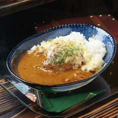 100時間煮込んだほろほろ骨付きチキンカレー