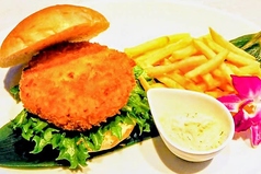 ◆タルタルフィッシュバーガー