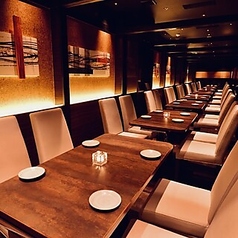 団体様用完全個室　最大40名様★ゆったりくつろげる大人気個室はご予約必須！大人数のご宴会や金山での歓送迎会・合コンなどに！雰囲気ばっちりなので金山でも話題のお席です！大切な一日は金山店の個室席をご利用ください♪ご予約はお早めに☆