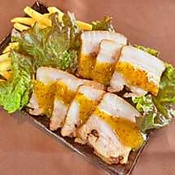 【お酒を引き立てる自慢のバルメニュー】
