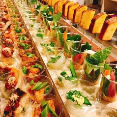 新鮮野菜レストラン TSUBAKI食堂 横浜市庁舎ラクシスフロント店の写真2