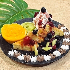 DINING BAR YOLO ダイニングバー ヨロの特集写真