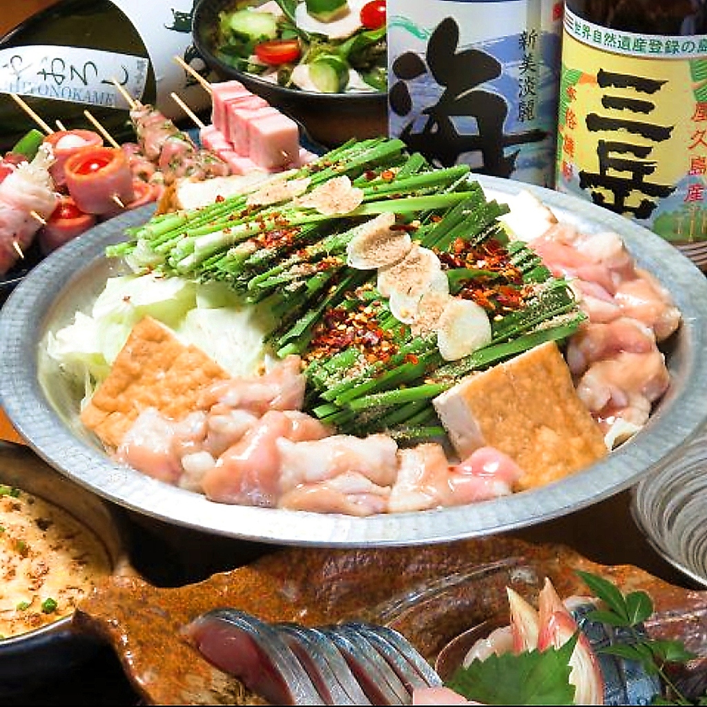 海鮮も焼き鳥ももつ鍋もいいとこ取りなコースは国産ドリンク飲み放題付き♪