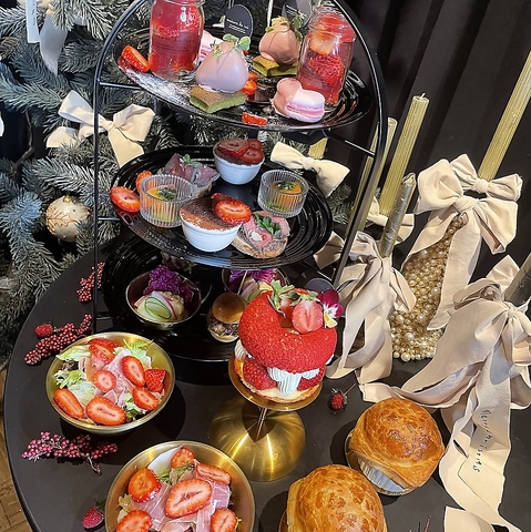 イチゴの季節到来！！シェフパティシエのオーナーが手掛けるアフタヌーンティー！