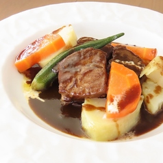 厳選食材を手間暇かけて作るこだわりのプレートセット！