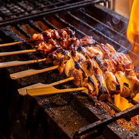 厳選地鶏と京鴨を紀州備長炭で焼き上げる至高の焼き鳥♪