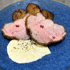 豚肩ロースカツ　ブルーチーズソース