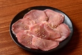 料理メニュー写真 コリコリ豚タン塩