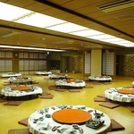 最大160名様までご利用できる宴会ルームを完備！会社の各種宴会やパーティーなど、用途はさまざま♪