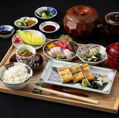 鰻白焼き御膳 [三貫]