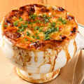 料理メニュー写真&nbsp;オニオングラタンスープ