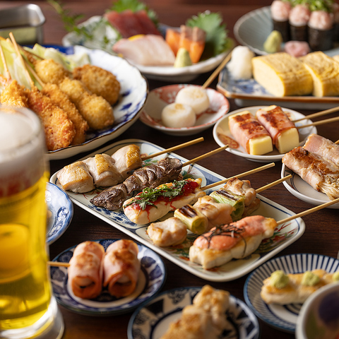 串カツ・焼き鳥・鍋料理が安くてうまい！ハイボール・酎ハイは各390円（税込429円）！