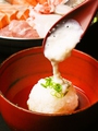料理メニュー写真 【冬季限定！】寿司５種とカニぶっかけ海鮮ちゃんこ鍋の楽しみ方（２）