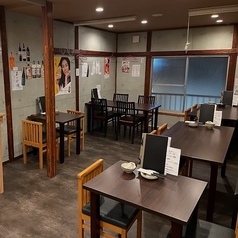 【2階席】1～2名様がご利用できるお席です。