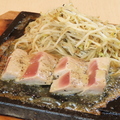 料理メニュー写真 マグロステーキ塩ダレカボス