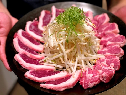 北海道から直送のラム肉を食べられる絶品料理を是非♪