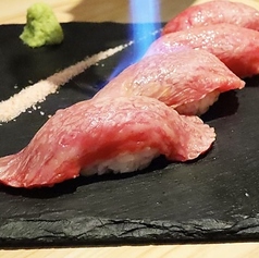和牛の肉寿司