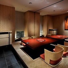 【個室掘りごたつ席】和モダンな雰囲気の掘りごたつ席(2~4名様)