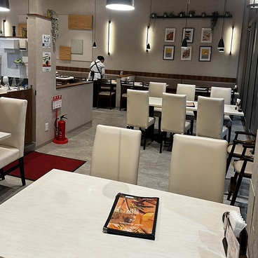 インドレストラン15 ベルモールの雰囲気1