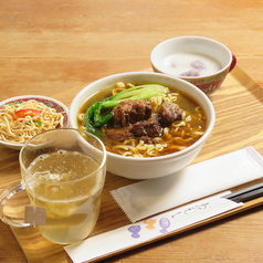 牛肉麺（ニューローメン）